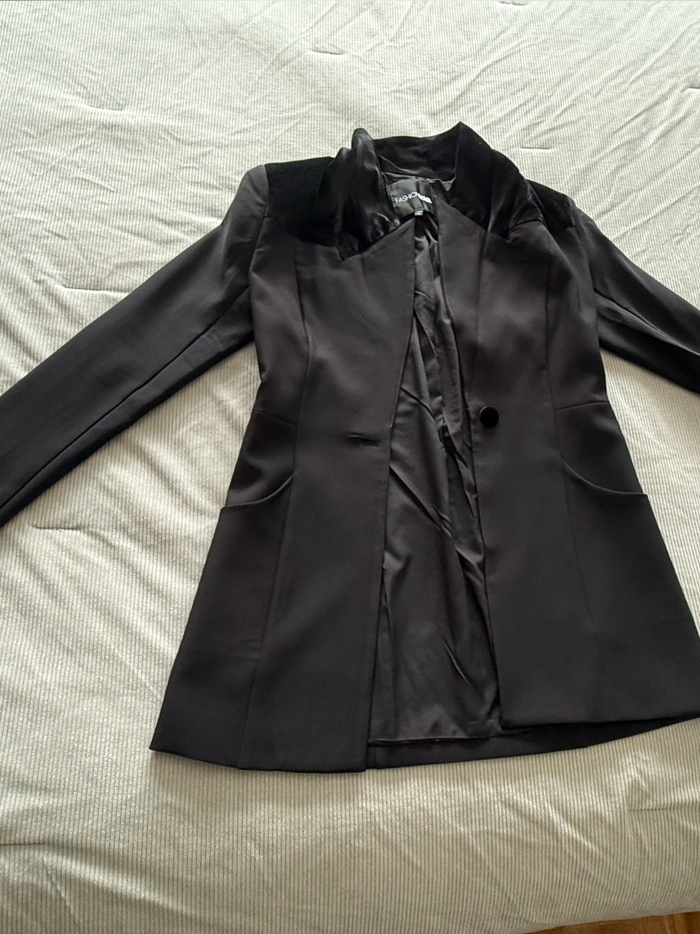Women's Black Tailored Blazer with Velvet Collar